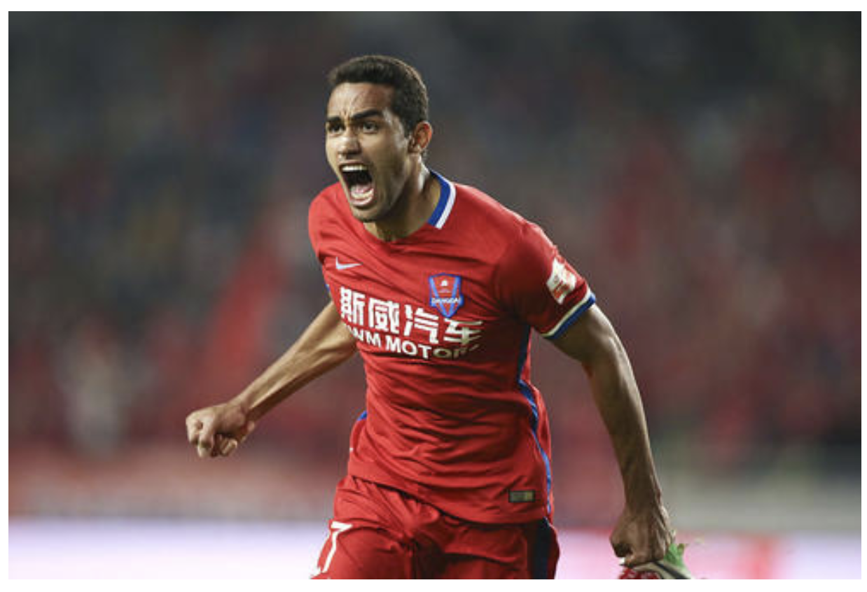 关于窗口期莱比锡调整名单以备亚冠，绝杀压哨环节打磨，球迷炸锅，年轻球员得到机会的信息